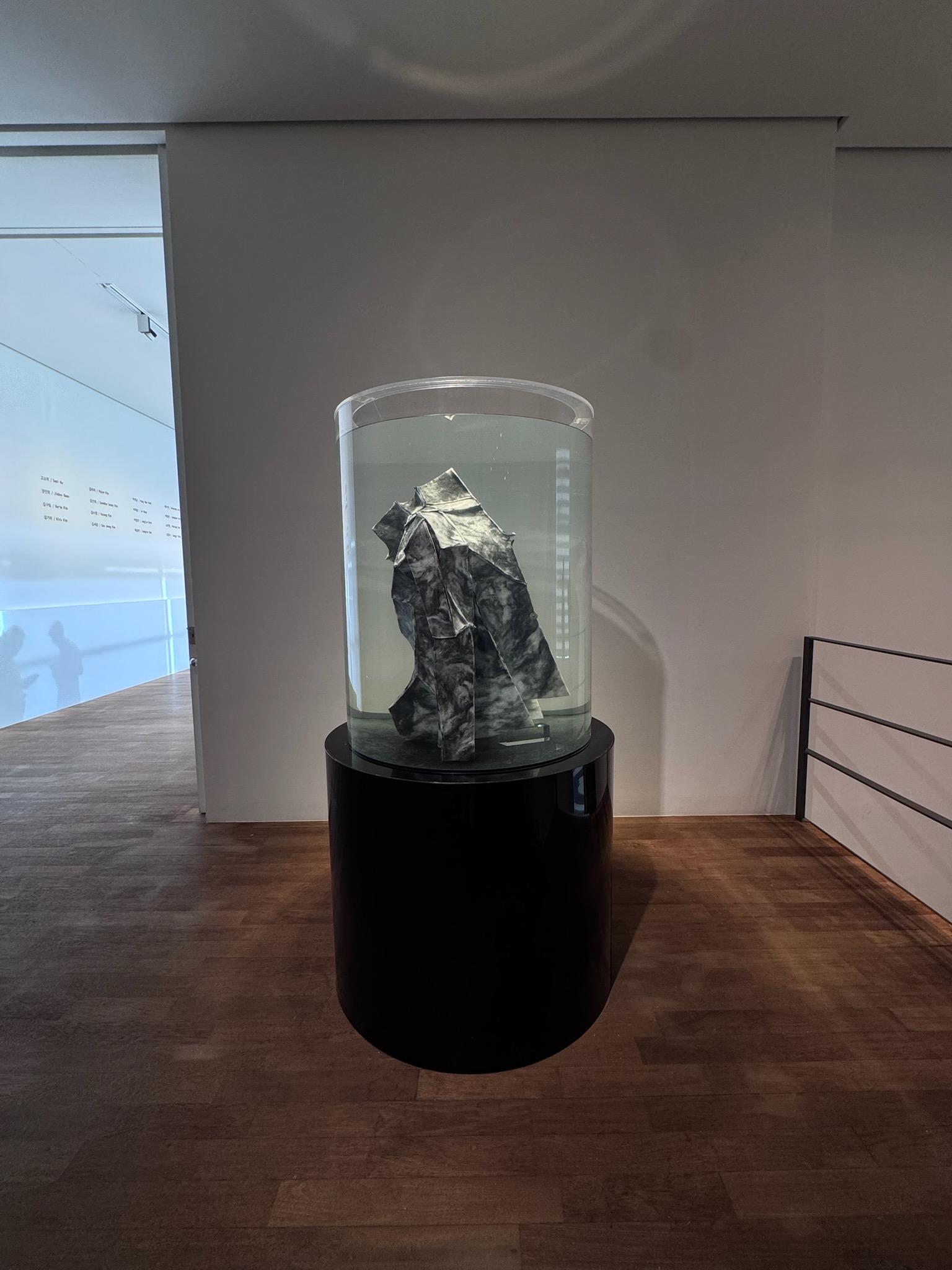 대학교 전시용 아크릴 원통 버블수조